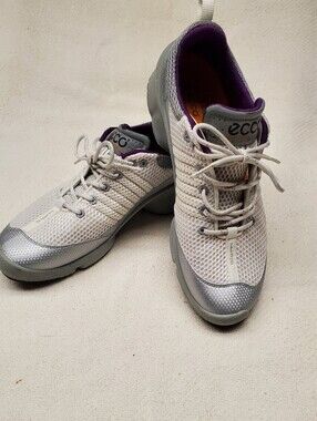 ECCO Biom Train Natural Motion Womens Sneakers White Silver Purple Sz 9-9.5